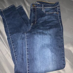Time and tru skinny jeans size 16
